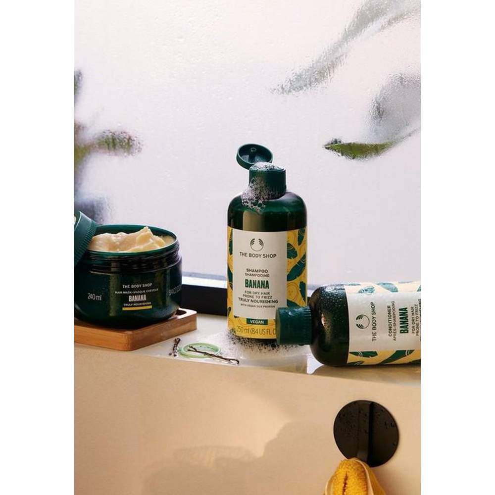 Banana Truly Nourishing Shampoo The Body Shop 250ML - Image 2