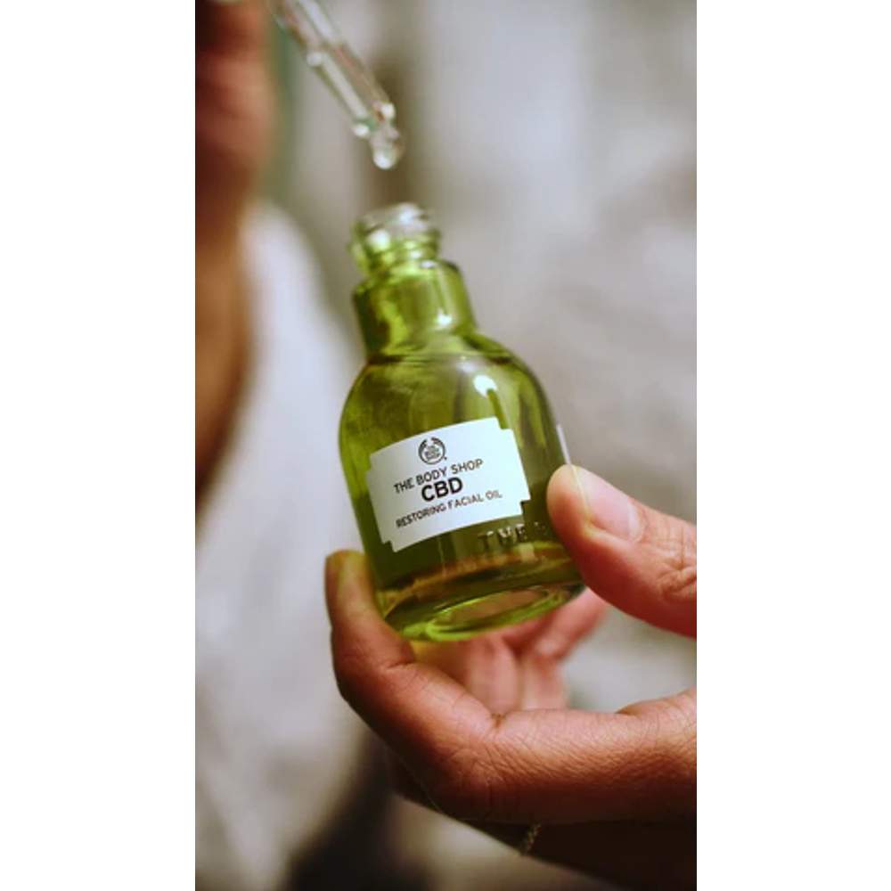 Cbd Restoring Facial Oil The Body Shop 30ML - Image 3
