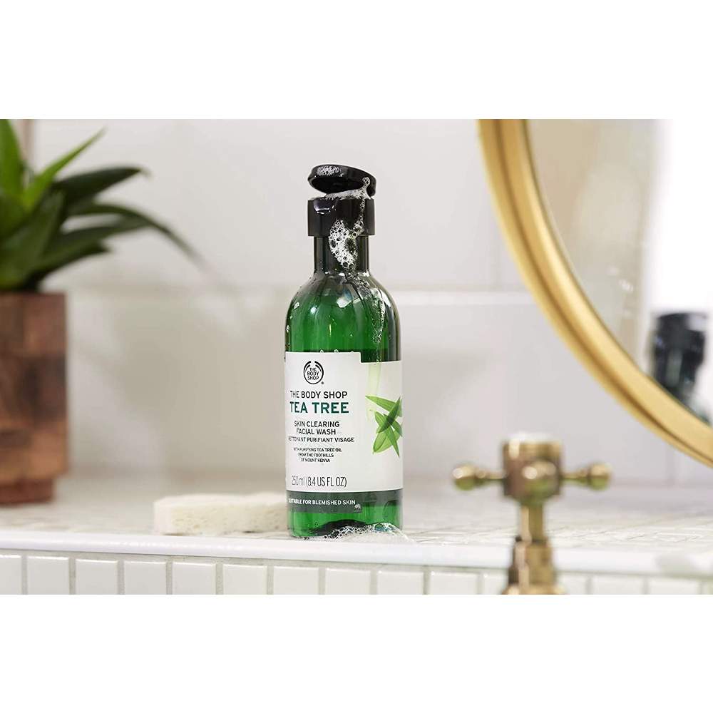 Tea Tree Skin Clearing Facial Wash The Body Shop 250ML - Image 2